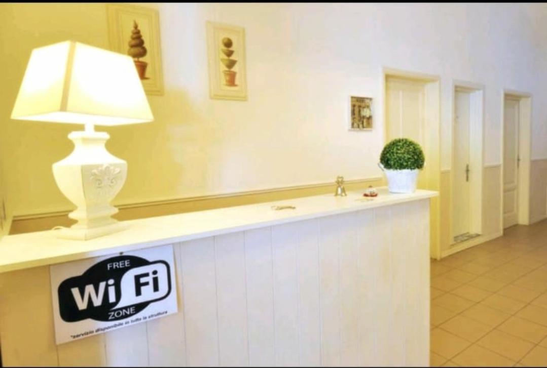 Hotel Lisa เวียเรจโจ ภายนอก รูปภาพ